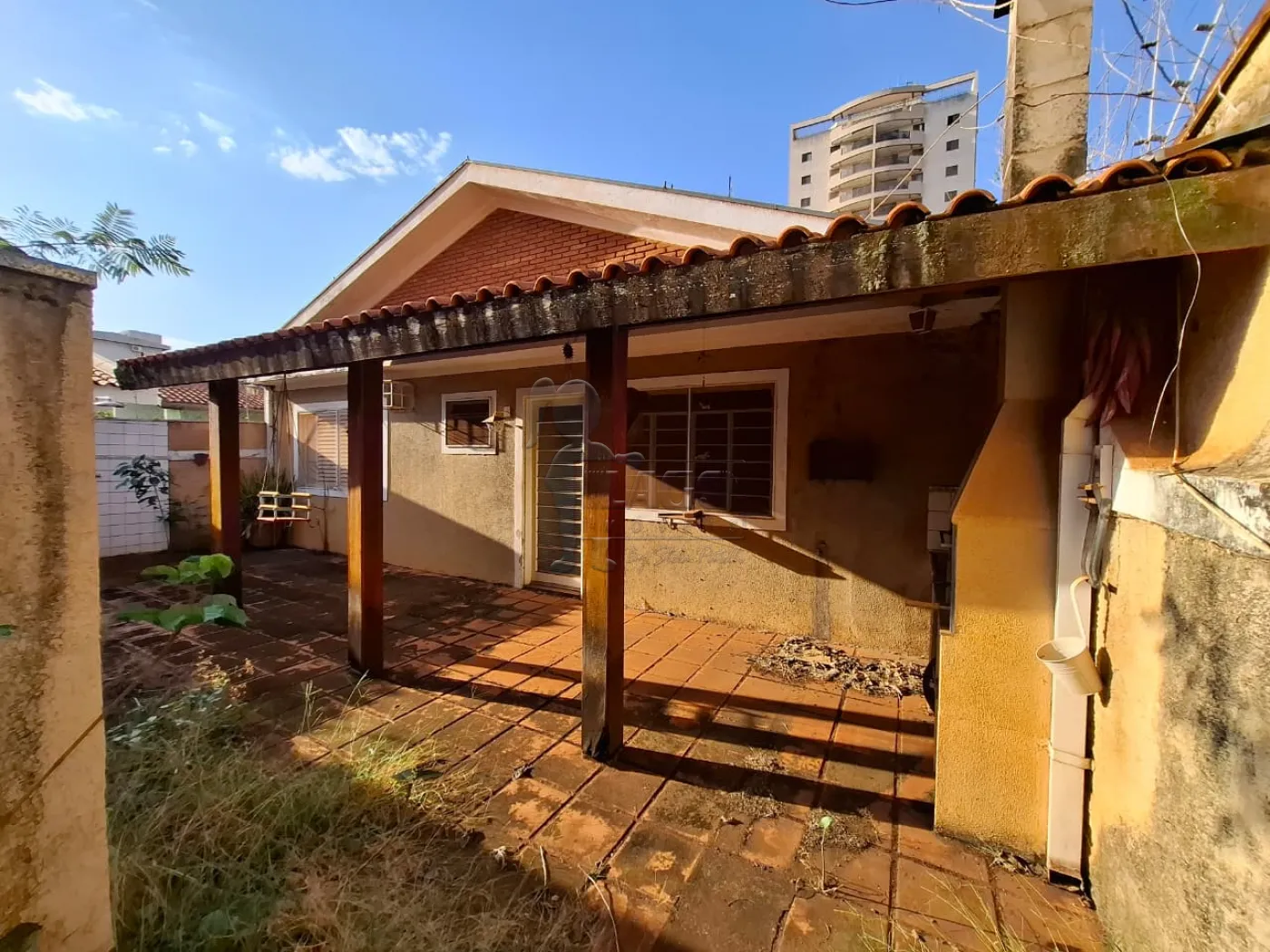 Alugar Casa / Padr&atilde;o em Ribeir&atilde;o Preto R$ 350,00 - Foto 32
