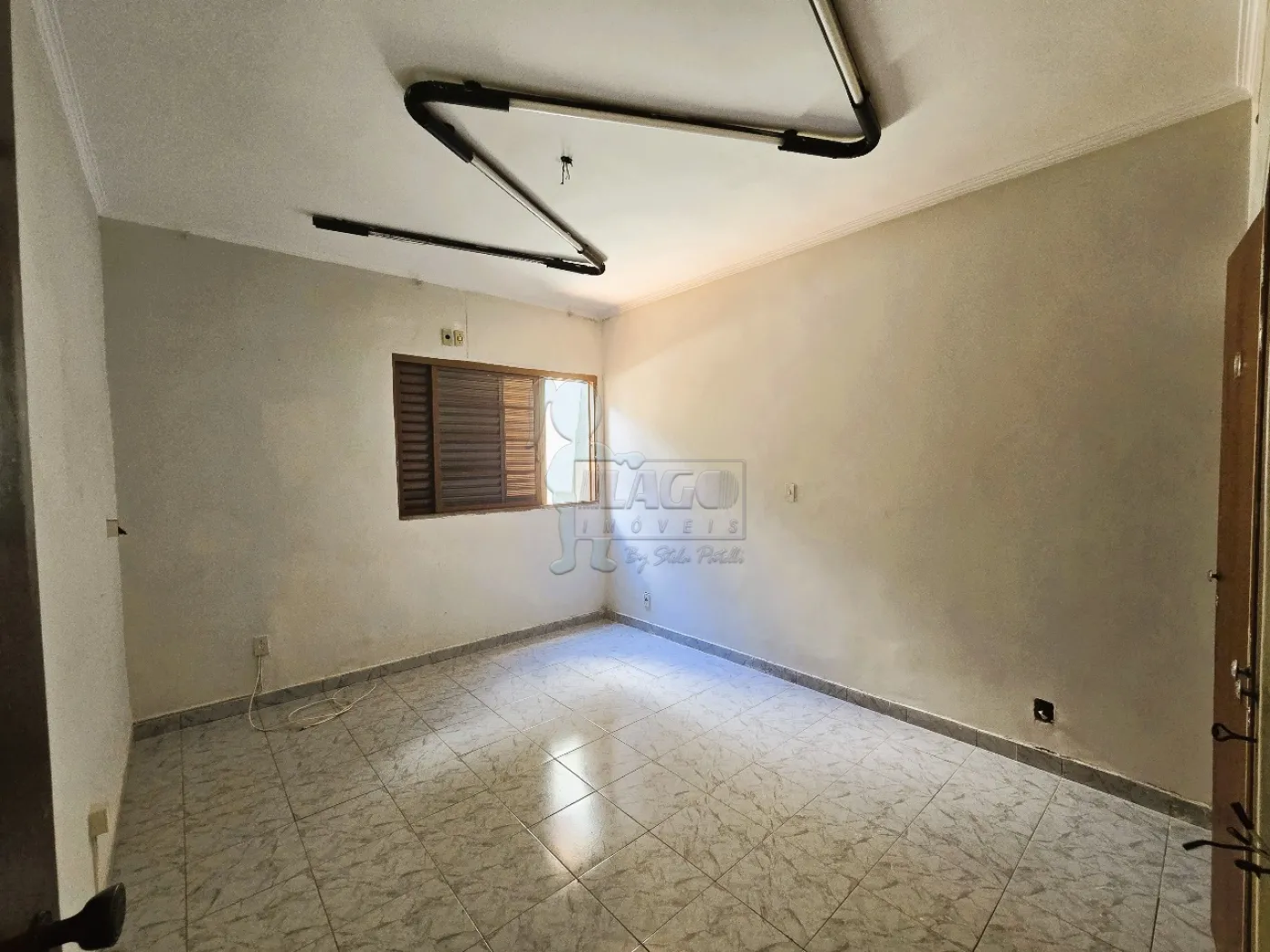 Alugar Casa / Padr&atilde;o em Ribeir&atilde;o Preto R$ 2.000,00 - Foto 9