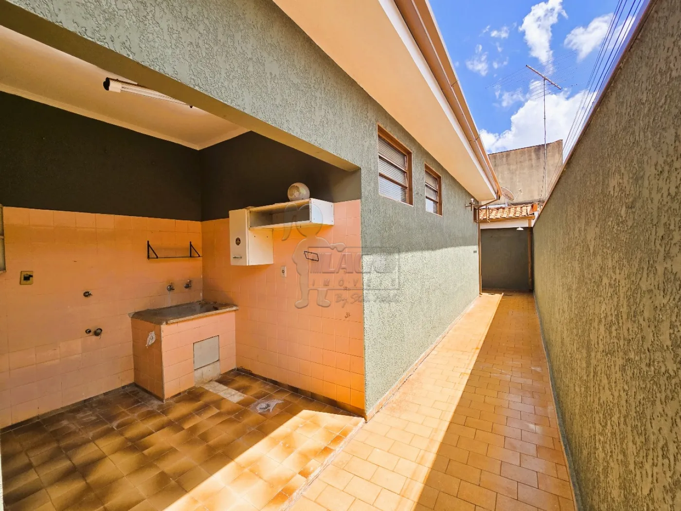 Alugar Casa / Padr&atilde;o em Ribeir&atilde;o Preto R$ 2.000,00 - Foto 19