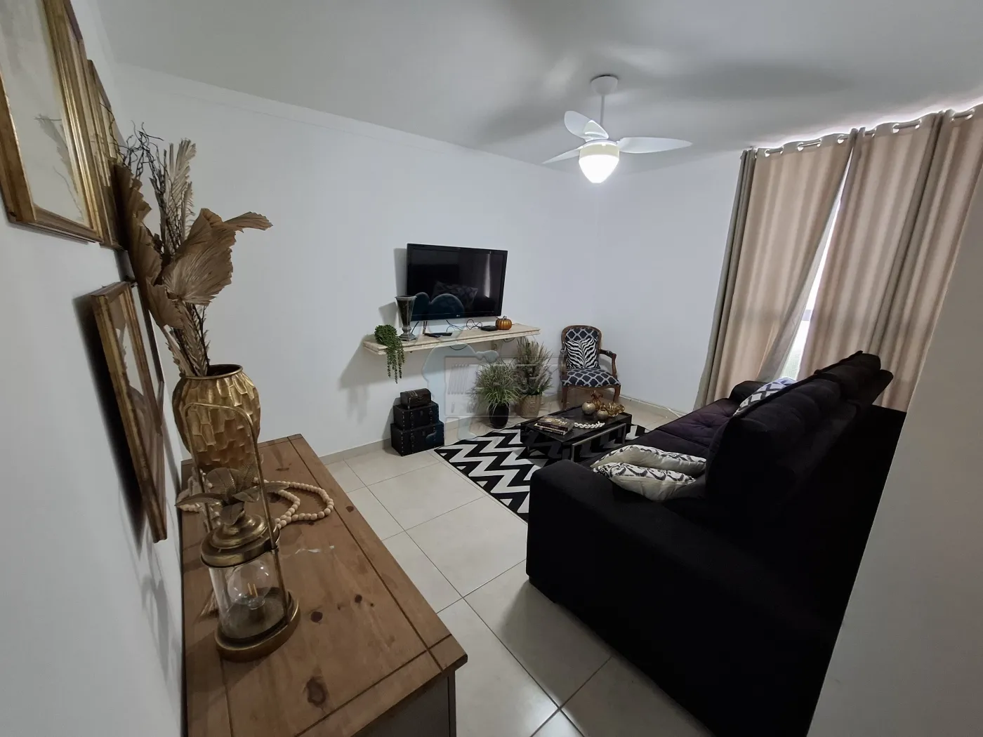 Comprar Apartamento / Padr&atilde;o em Ribeir&atilde;o Preto R$ 280.000,00 - Foto 1