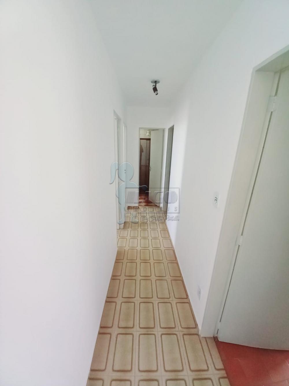 Alugar Apartamento / Padr&atilde;o em Ribeir&atilde;o Preto R$ 900,00 - Foto 2