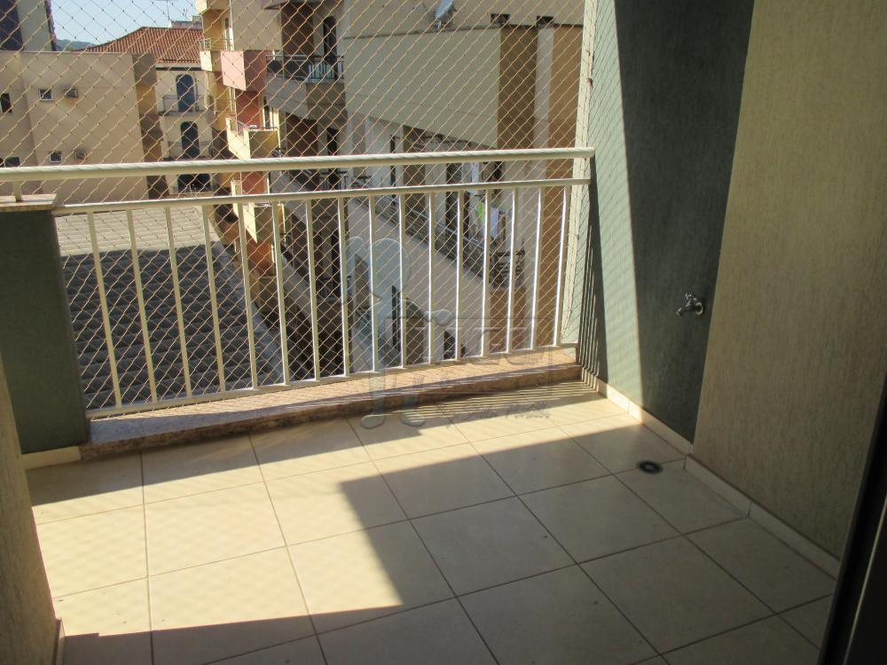 Alugar Apartamento / Padr&atilde;o em Ribeir&atilde;o Preto R$ 1.900,00 - Foto 2