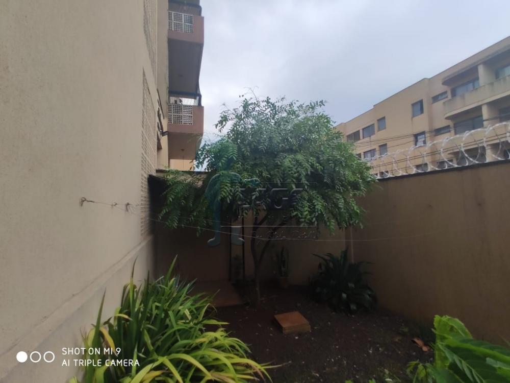 Alugar Apartamento / Padr&atilde;o em Ribeir&atilde;o Preto R$ 1.300,00 - Foto 2