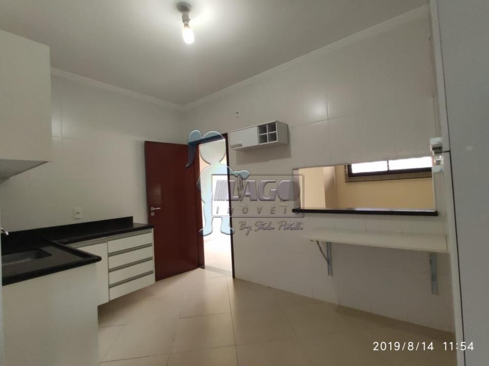 Alugar Apartamento / Padr&atilde;o em Ribeir&atilde;o Preto R$ 1.350,00 - Foto 5