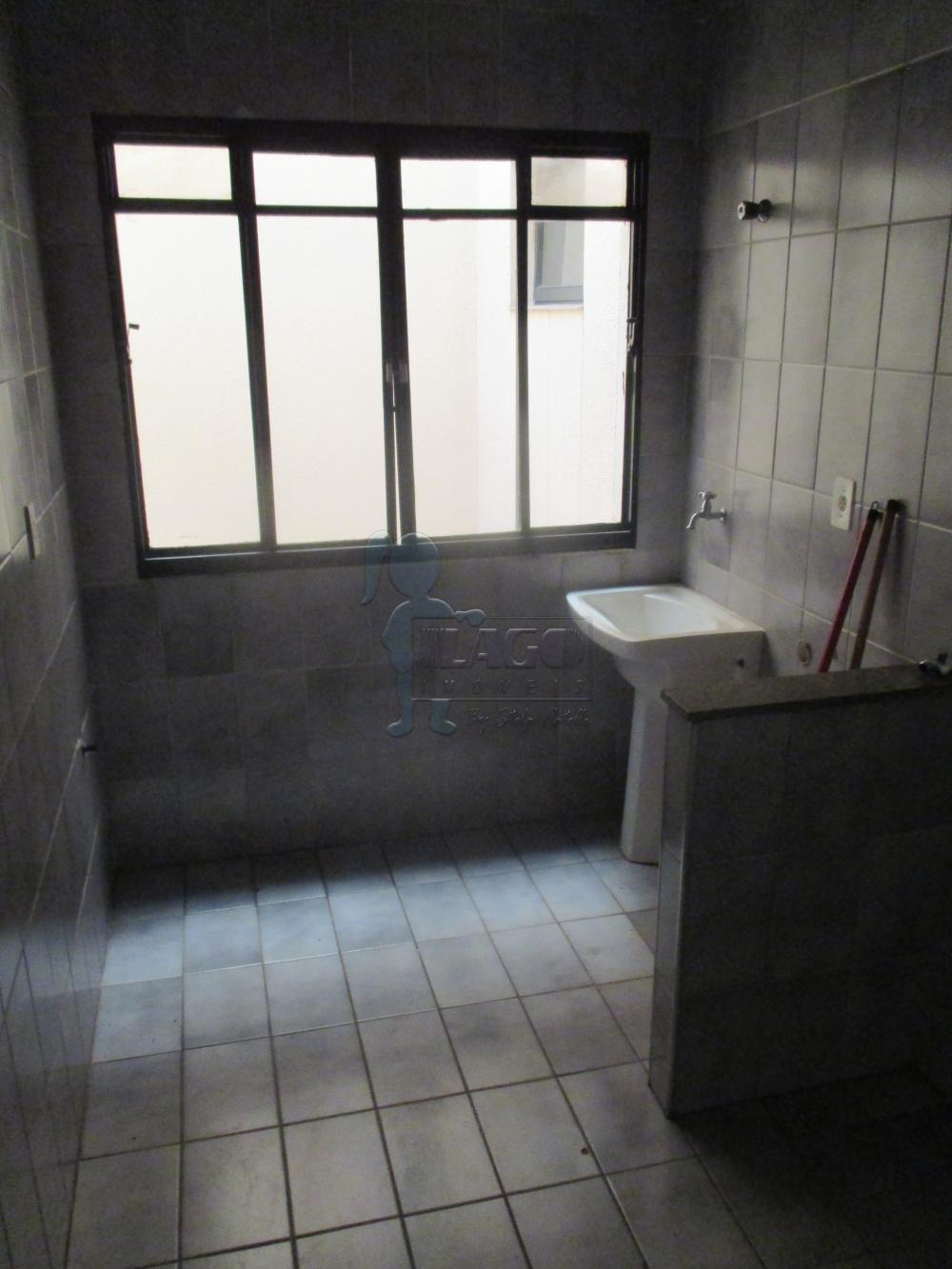 Alugar Apartamento / Padr&atilde;o em Ribeir&atilde;o Preto R$ 750,00 - Foto 5