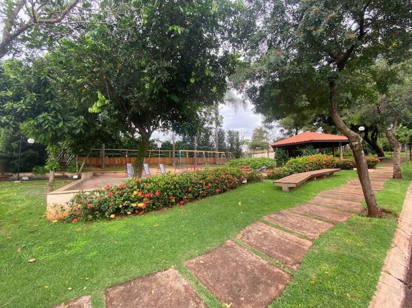 Alugar Casa condom&iacute;nio / Padr&atilde;o em Ribeir&atilde;o Preto R$ 4.500,00 - Foto 23