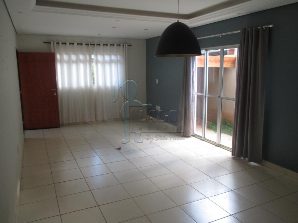 Alugar Casa condom&iacute;nio / Padr&atilde;o em Ribeir&atilde;o Preto R$ 1.800,00 - Foto 1