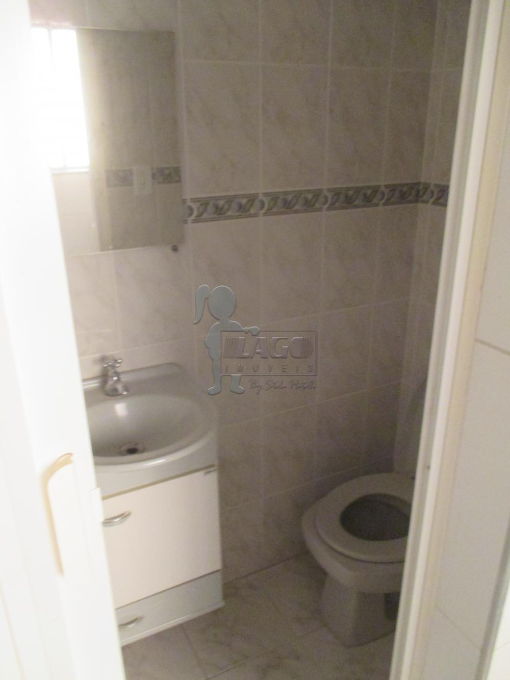 Alugar Apartamento / Padr&atilde;o em Ribeir&atilde;o Preto R$ 950,00 - Foto 4