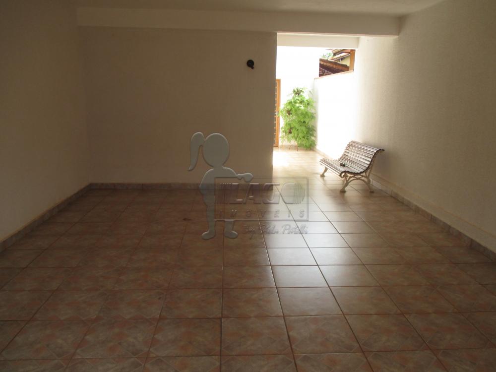 Alugar Casa / Padr&atilde;o em Ribeir&atilde;o Preto R$ 1.000,00 - Foto 1