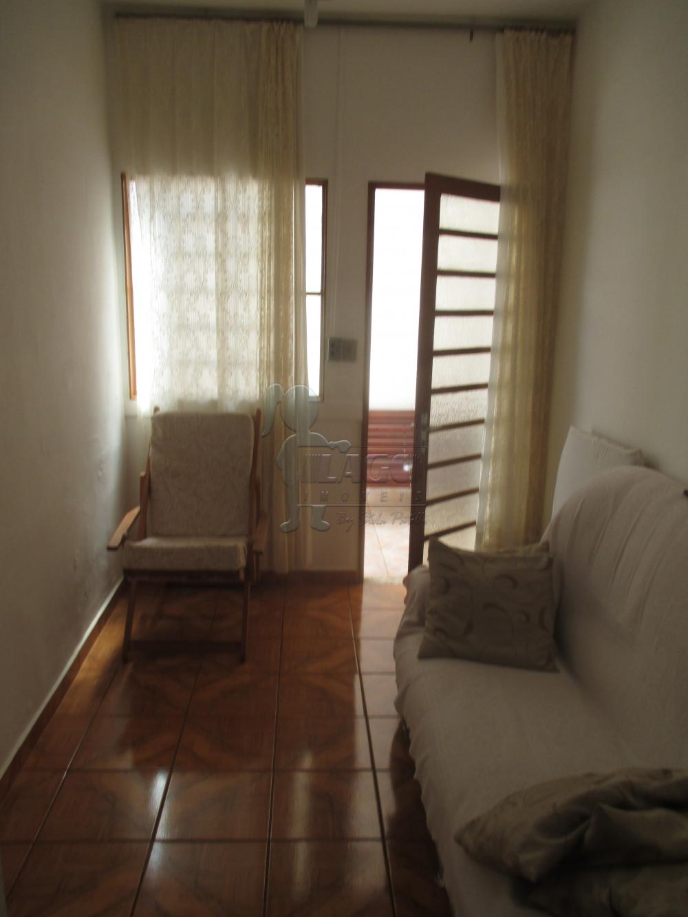 Alugar Casa / Padr&atilde;o em Ribeir&atilde;o Preto R$ 1.000,00 - Foto 4