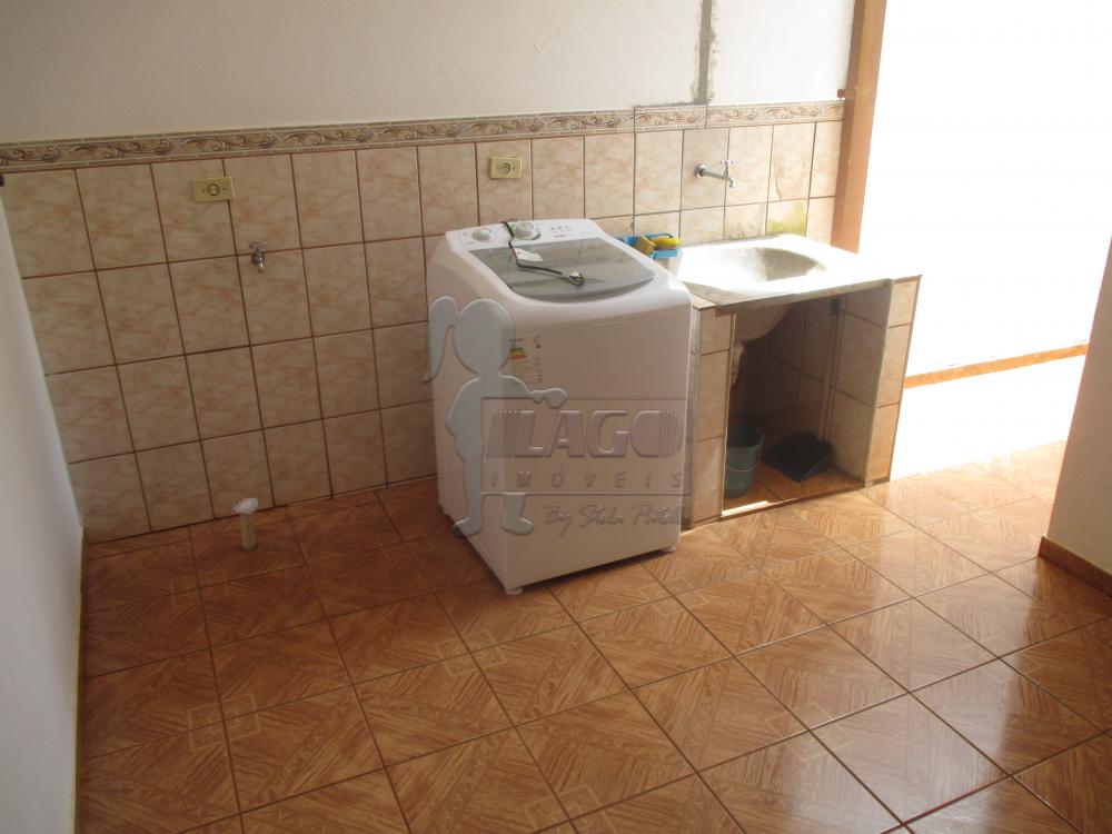 Alugar Casa / Padr&atilde;o em Ribeir&atilde;o Preto R$ 1.000,00 - Foto 15