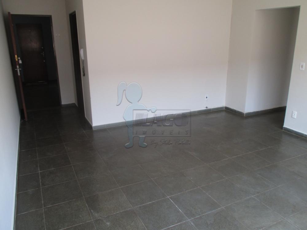 Alugar Apartamento / Padr&atilde;o em Ribeir&atilde;o Preto R$ 750,00 - Foto 1