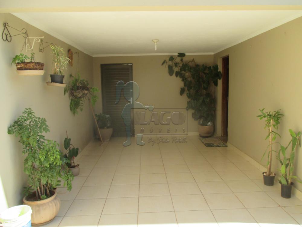 Comprar Casa / Padr&atilde;o em Ribeir&atilde;o Preto - Foto 2