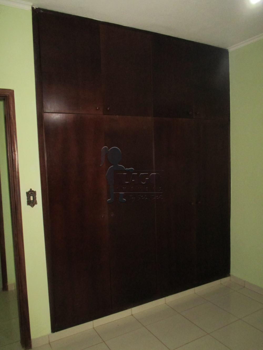 Comprar Casa / Padr&atilde;o em Ribeir&atilde;o Preto - Foto 9