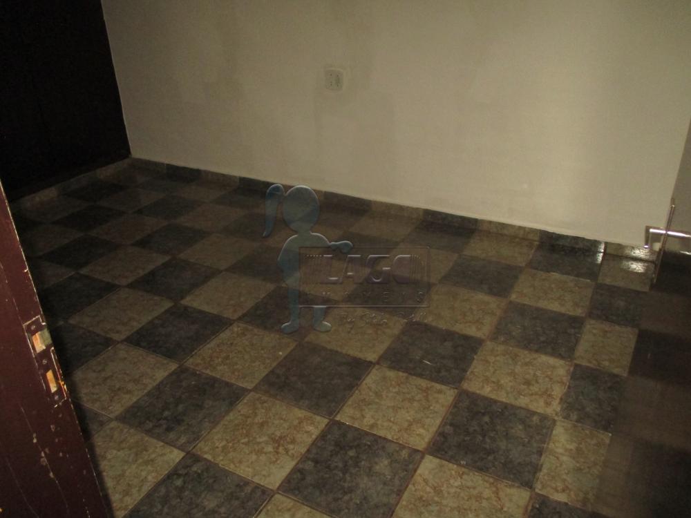 Alugar Apartamento / Padr&atilde;o em Ribeir&atilde;o Preto R$ 800,00 - Foto 10