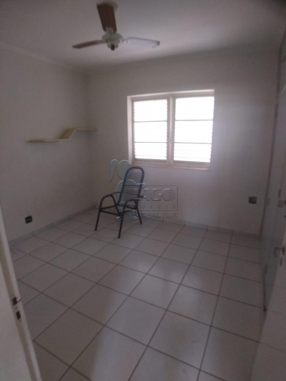 Alugar Casa / Padr&atilde;o em Ribeir&atilde;o Preto R$ 2.000,00 - Foto 18