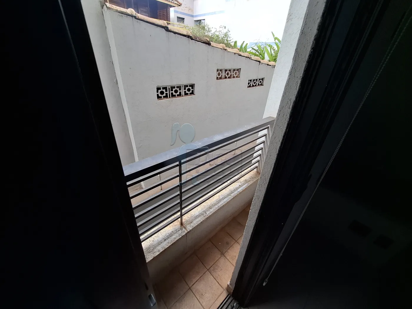 Comprar Apartamento / Padr&atilde;o em Ribeir&atilde;o Preto - Foto 3