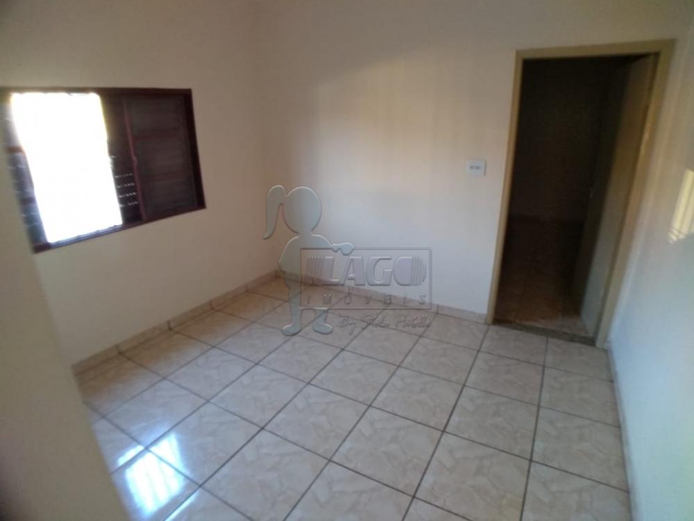 Alugar Casa / Padr&atilde;o em Ribeir&atilde;o Preto R$ 1.000,00 - Foto 13