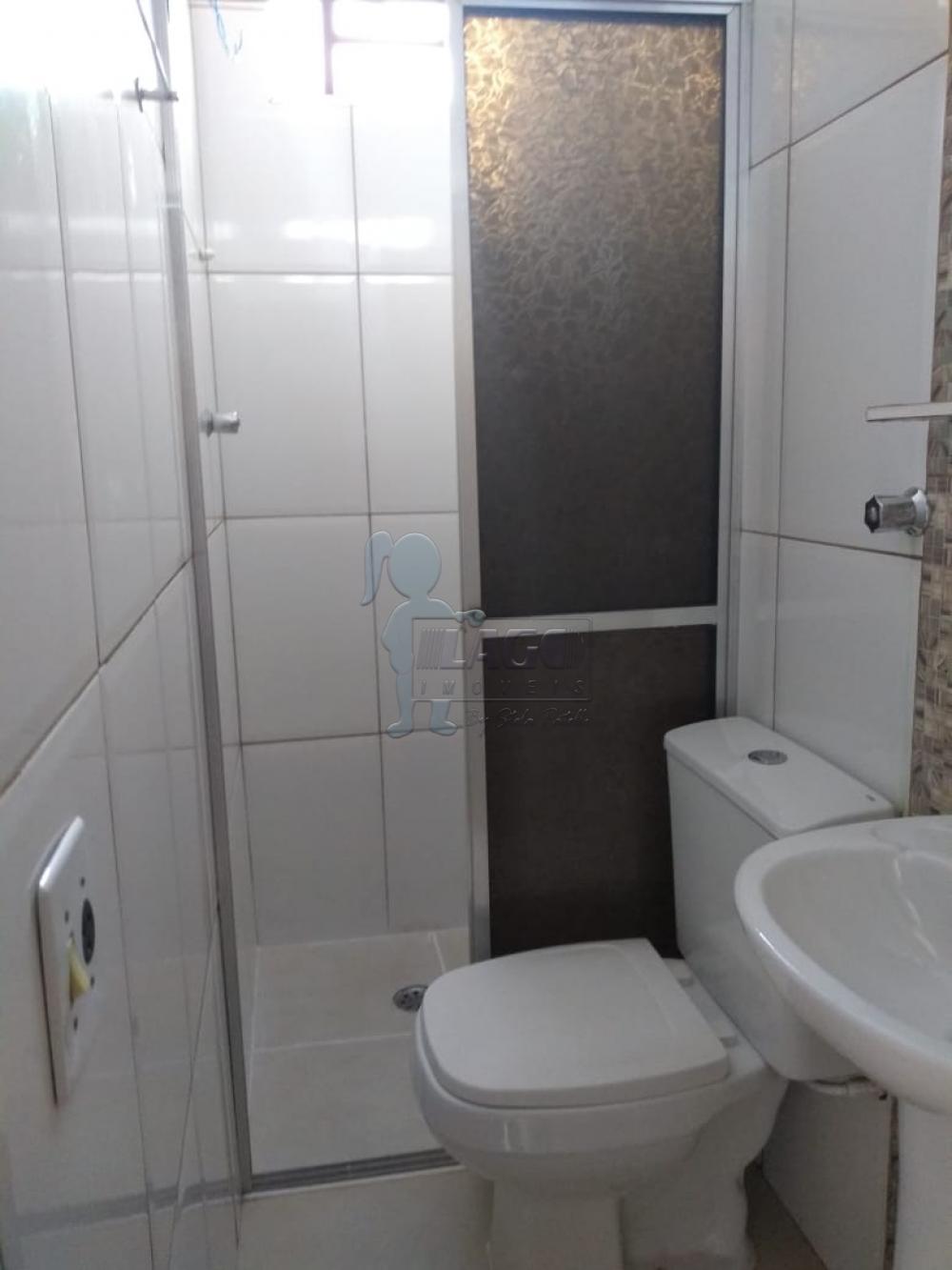 Alugar Casa / Padr&atilde;o em Ribeir&atilde;o Preto R$ 1.000,00 - Foto 10