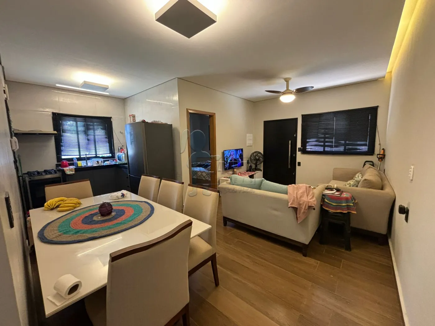 Comprar Casa / Padr&atilde;o em Ribeir&atilde;o Preto R$ 650.000,00 - Foto 4