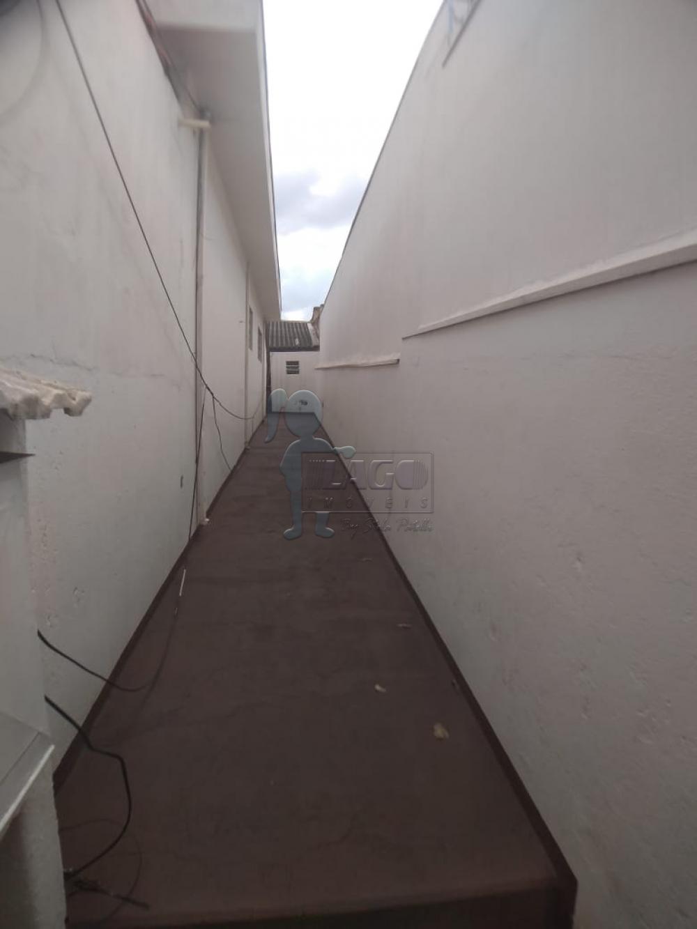 Alugar Casa / Padr&atilde;o em Ribeir&atilde;o Preto R$ 900,00 - Foto 7