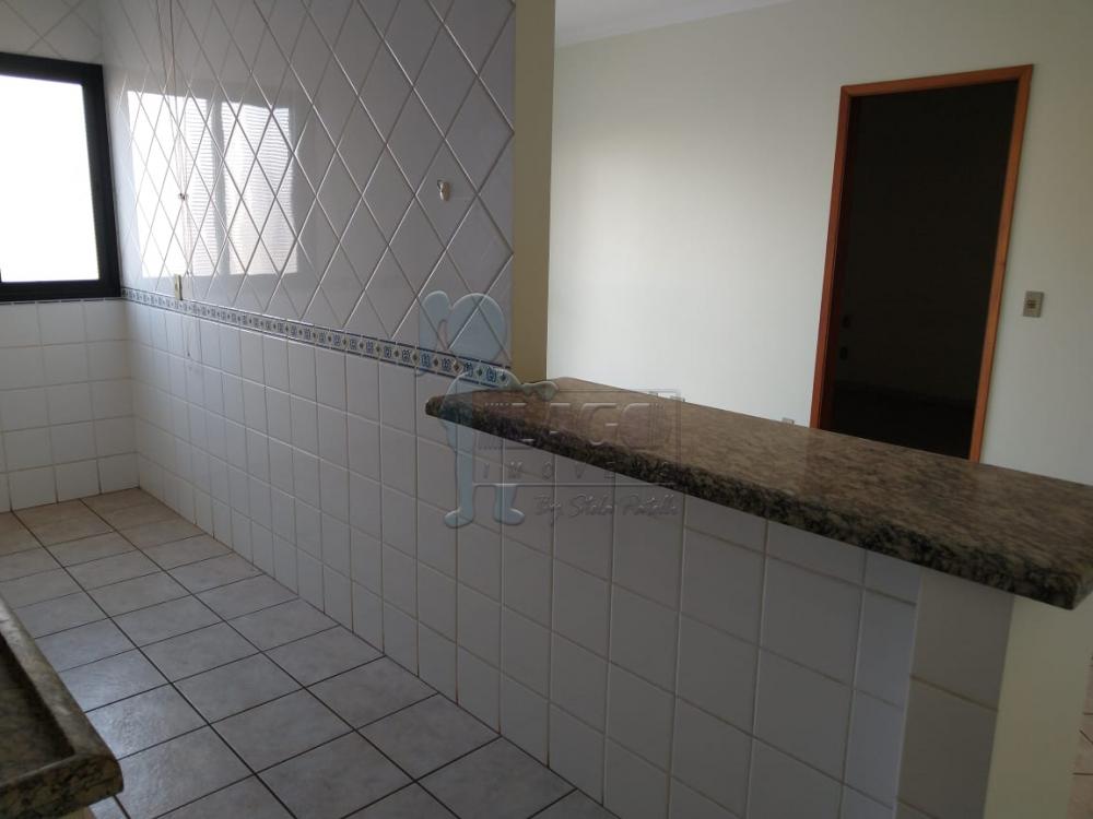 Alugar Apartamento / Padr&atilde;o em Ribeir&atilde;o Preto R$ 900,00 - Foto 5