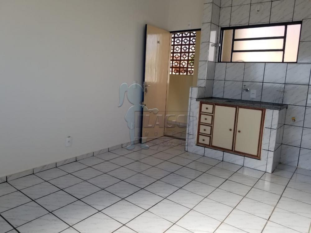 Alugar Apartamento / Kitnet em Ribeir&atilde;o Preto R$ 750,00 - Foto 4