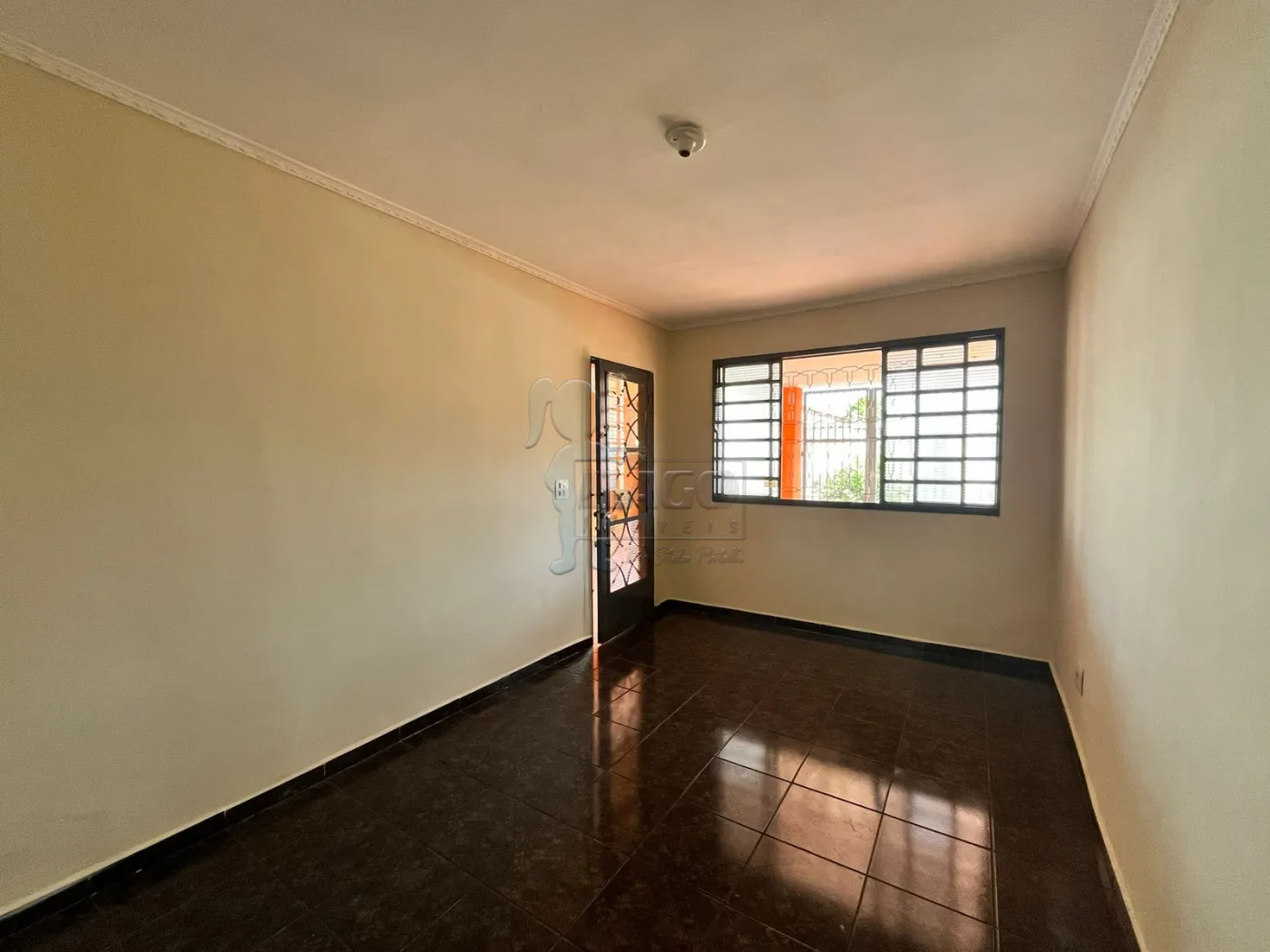 Alugar Casa / Padr&atilde;o em Ribeir&atilde;o Preto R$ 1.300,00 - Foto 3