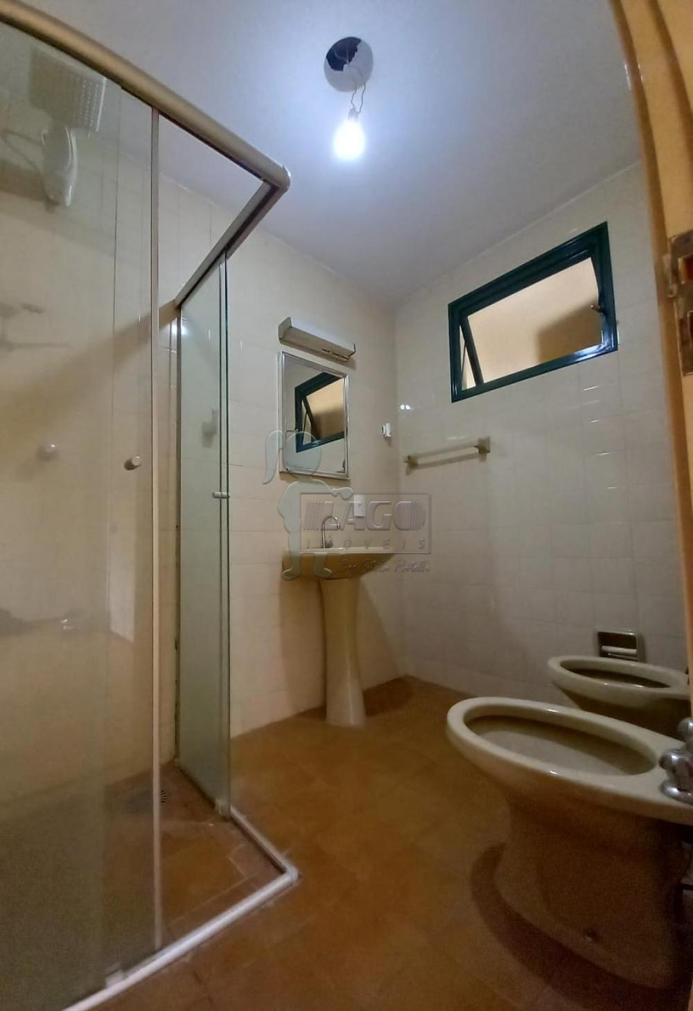 Alugar Apartamento / Padr&atilde;o em Ribeir&atilde;o Preto R$ 1.100,00 - Foto 3
