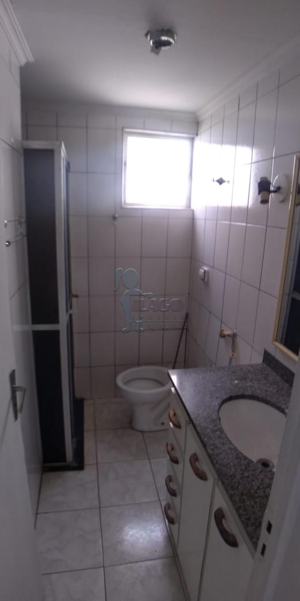 Alugar Apartamento / Padr&atilde;o em Ribeir&atilde;o Preto R$ 650,00 - Foto 16
