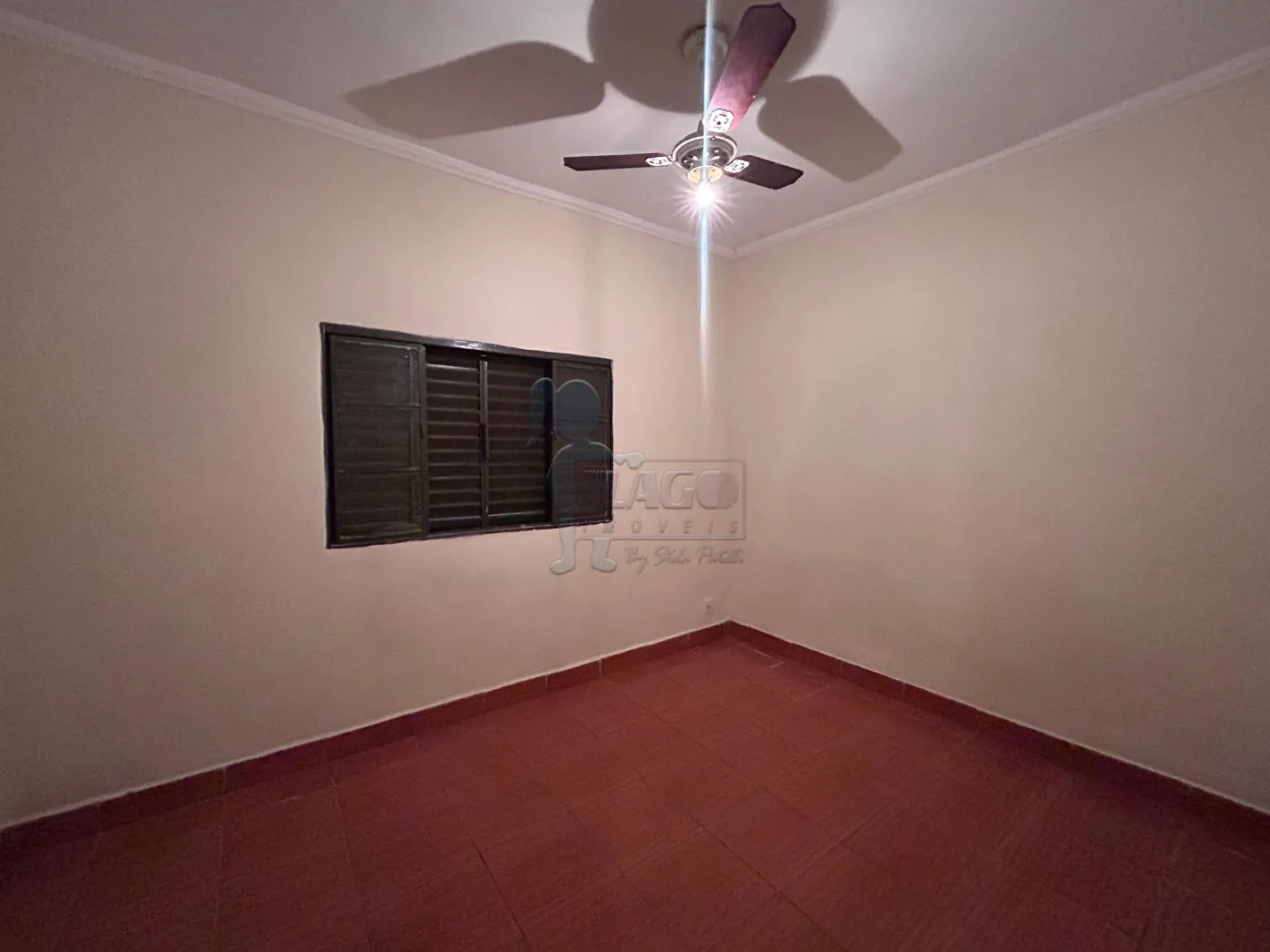 Alugar Casa / Padr&atilde;o em Ribeir&atilde;o Preto R$ 1.500,00 - Foto 2