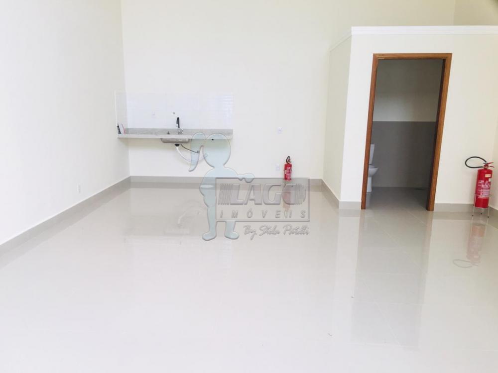 Alugar Comercial padr&atilde;o / Casa comercial em Ribeir&atilde;o Preto R$ 1.900,00 - Foto 1