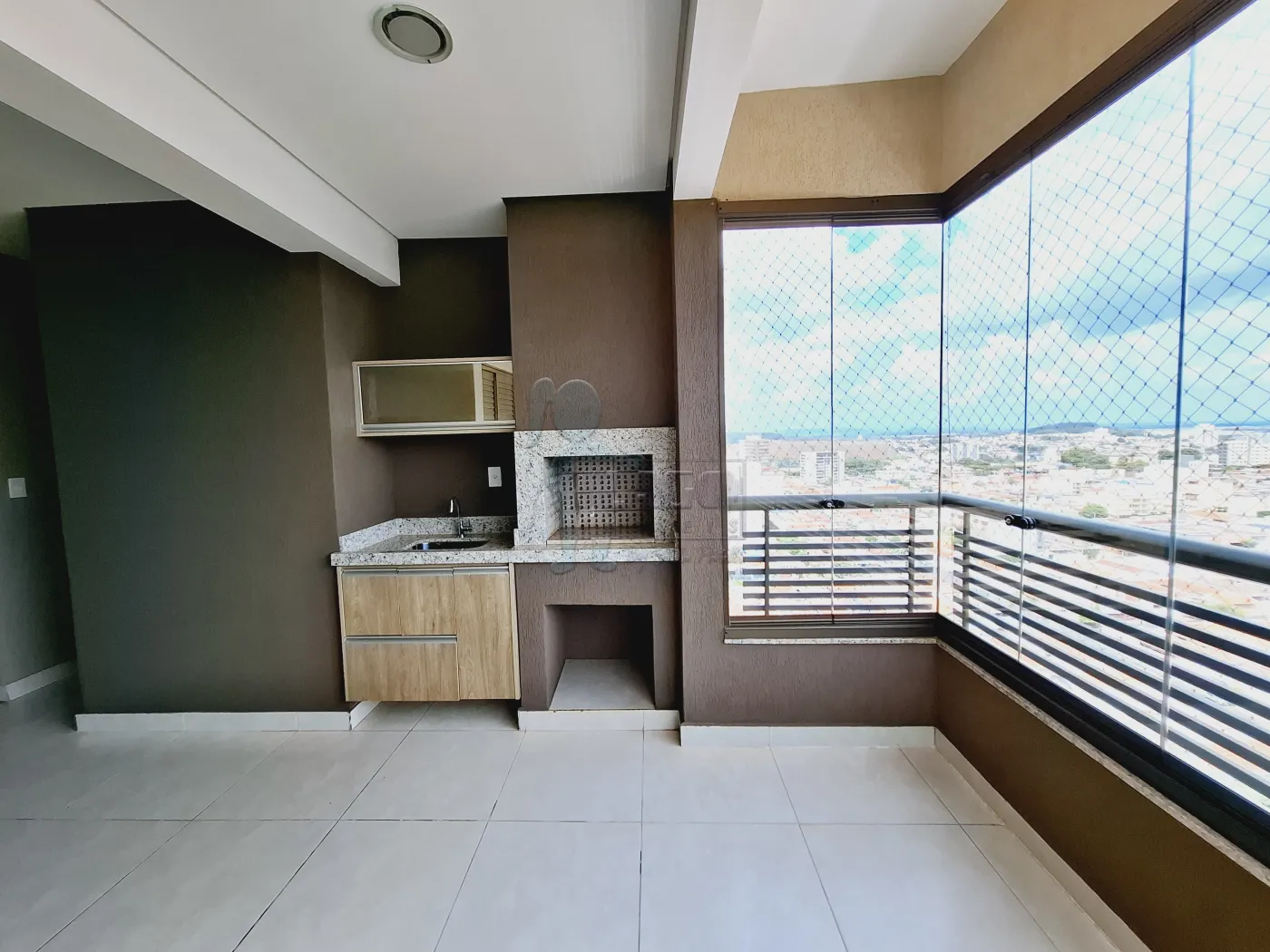 Alugar Apartamento / Padr&atilde;o em Ribeir&atilde;o Preto R$ 3.200,00 - Foto 5