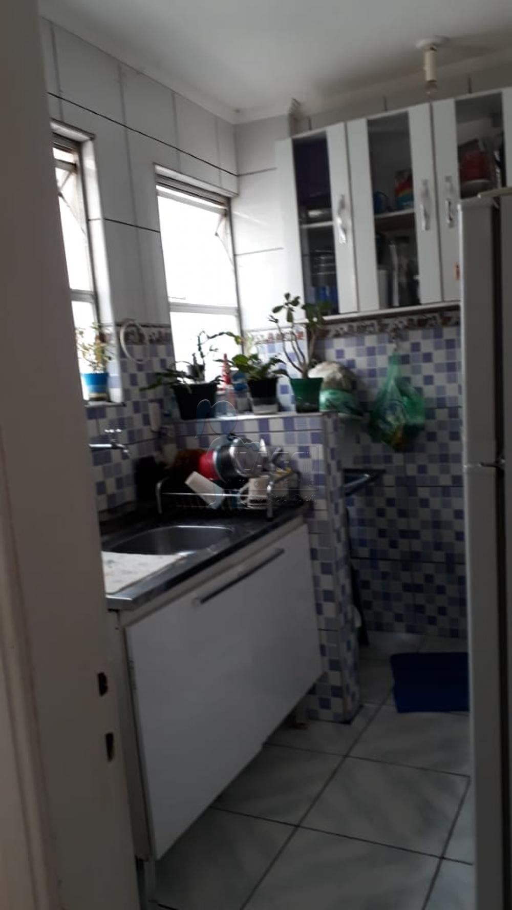 Comprar Apartamento / Padr&atilde;o em Ribeir&atilde;o Preto R$ 150.000,00 - Foto 2