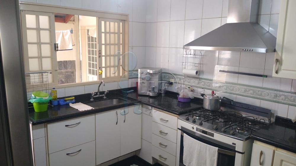 Comprar Casa / Padr&atilde;o em Ribeir&atilde;o Preto R$ 550.000,00 - Foto 18