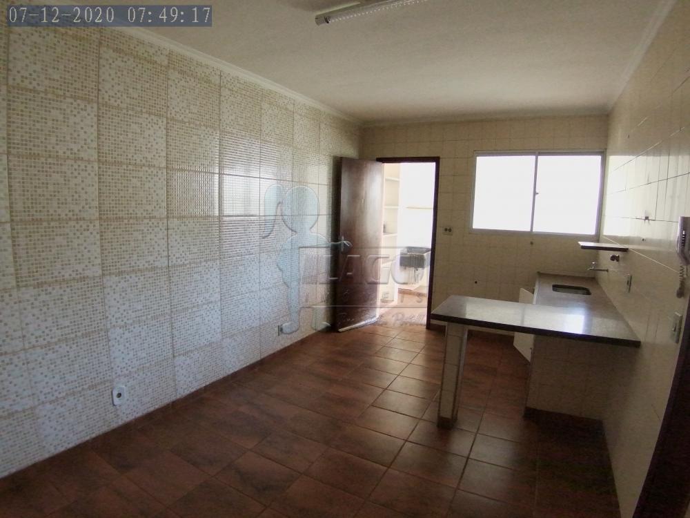 Alugar Apartamento / Padr&atilde;o em Ribeir&atilde;o Preto R$ 1.200,00 - Foto 4