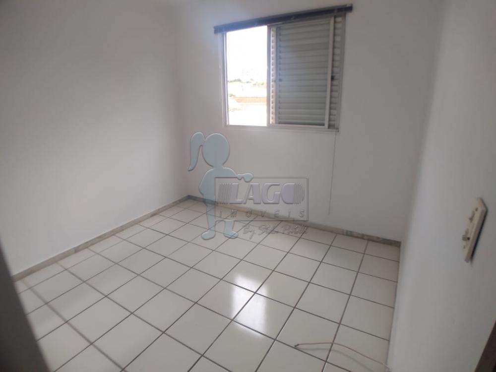 Alugar Apartamento / Padr&atilde;o em Ribeir&atilde;o Preto R$ 600,00 - Foto 3