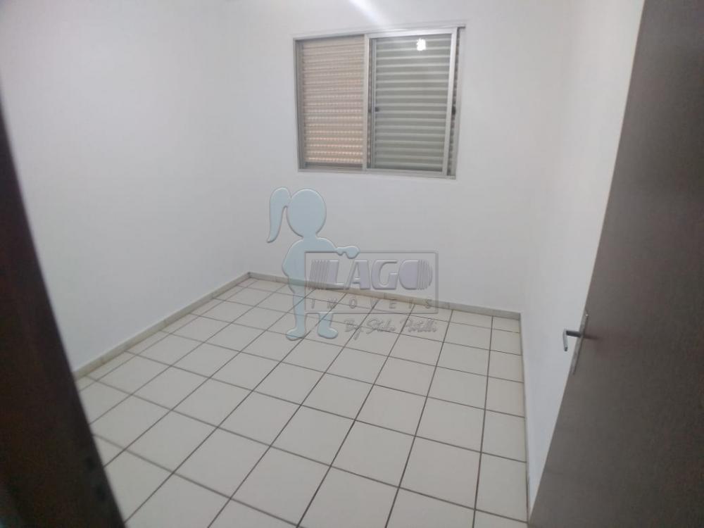 Alugar Apartamento / Padr&atilde;o em Ribeir&atilde;o Preto R$ 600,00 - Foto 5