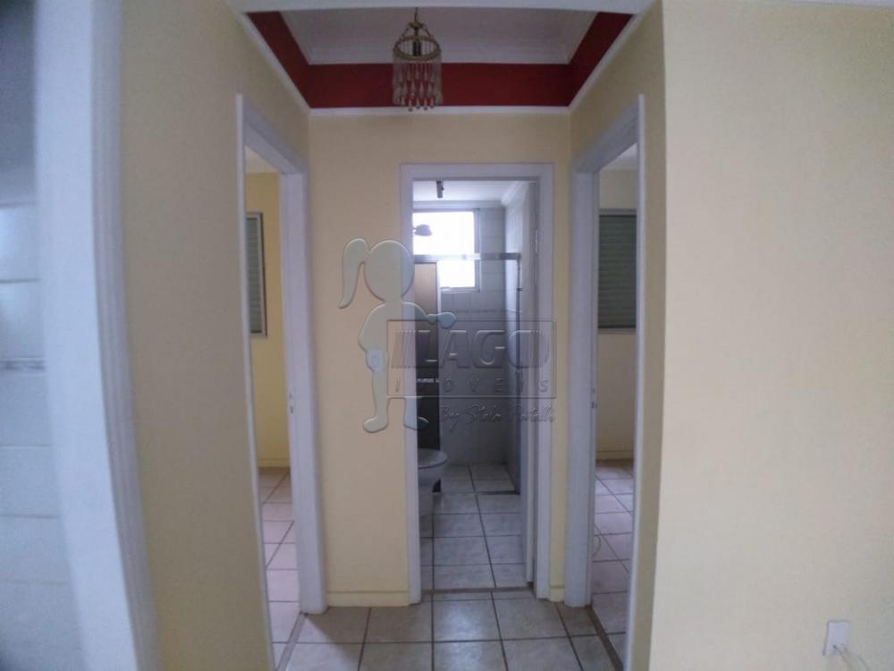 Alugar Apartamento / Padr&atilde;o em Ribeir&atilde;o Preto R$ 700,00 - Foto 3