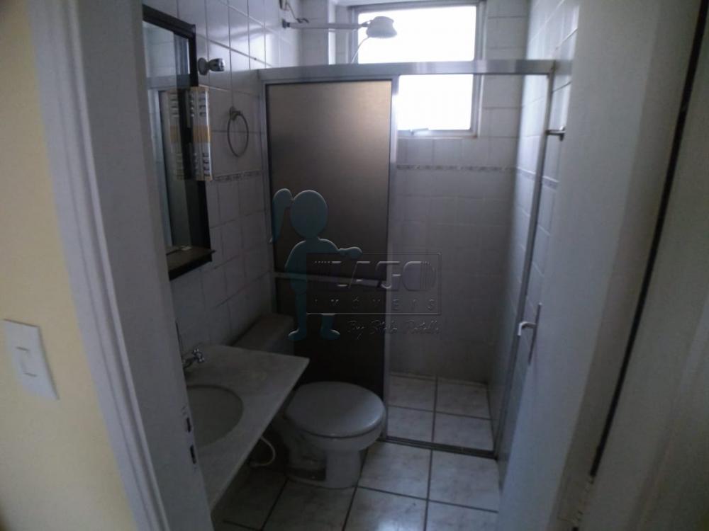 Alugar Apartamento / Padr&atilde;o em Ribeir&atilde;o Preto R$ 700,00 - Foto 5