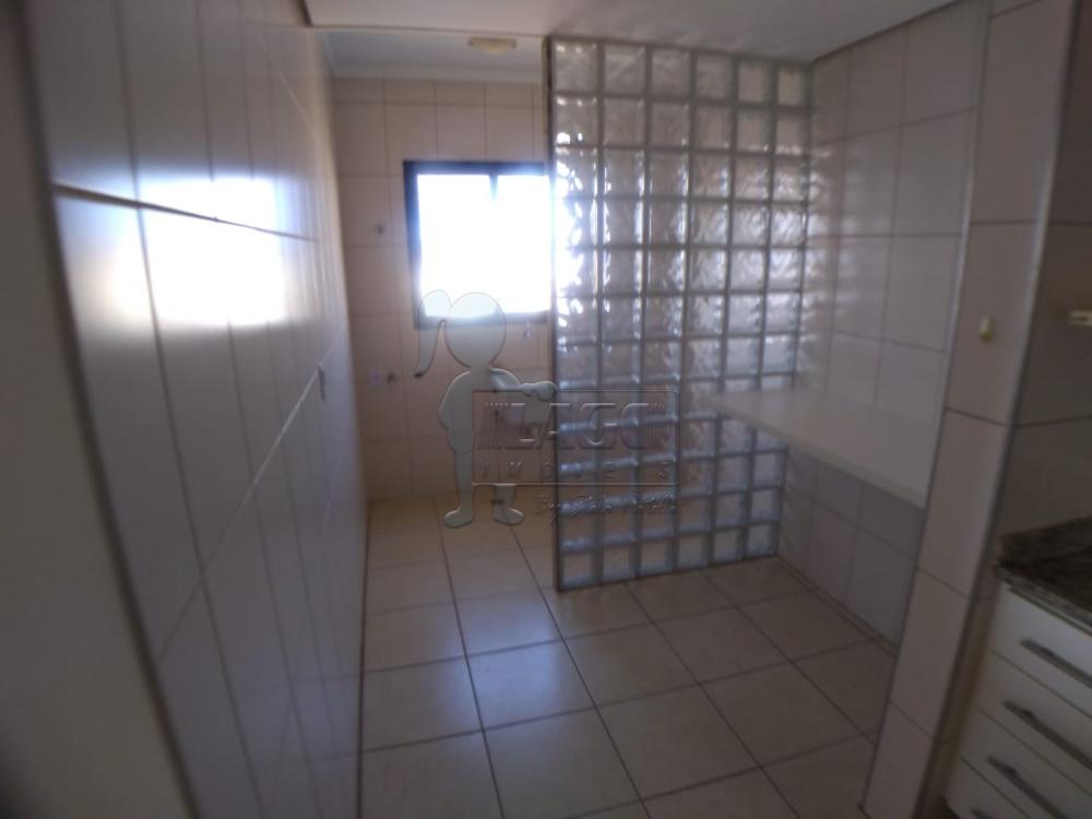 Alugar Apartamento / Padr&atilde;o em Ribeir&atilde;o Preto R$ 1.950,00 - Foto 6