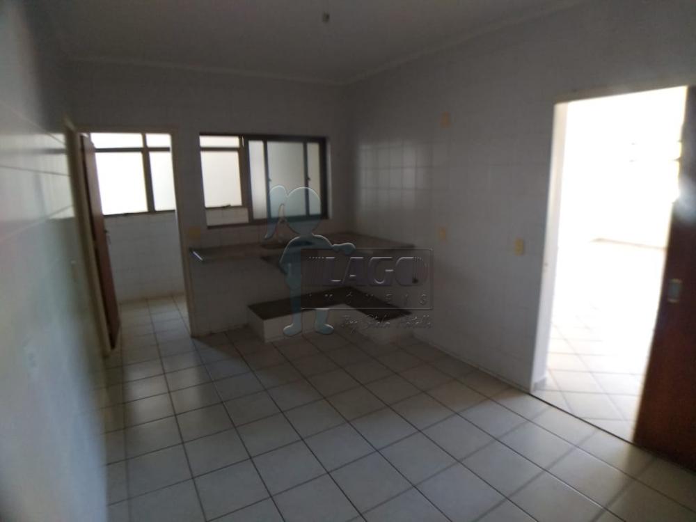 Alugar Apartamento / Padr&atilde;o em Ribeir&atilde;o Preto R$ 1.900,00 - Foto 3
