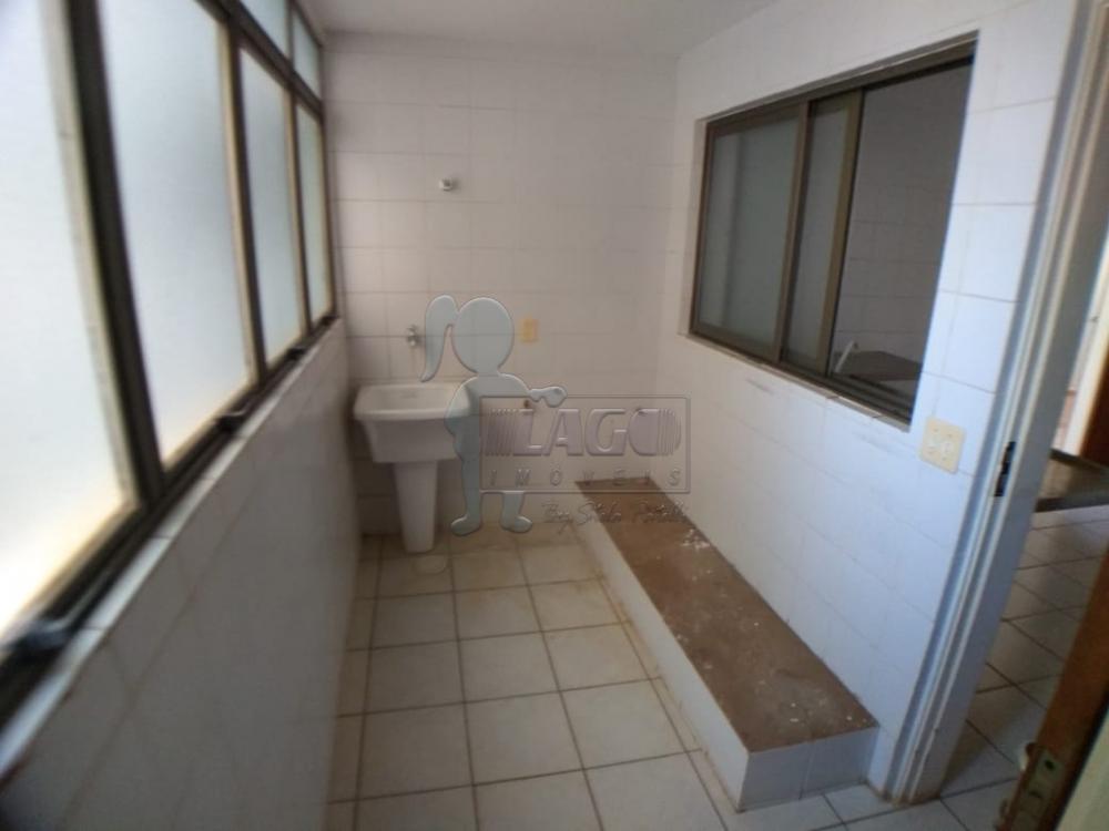 Alugar Apartamento / Padr&atilde;o em Ribeir&atilde;o Preto R$ 1.900,00 - Foto 5