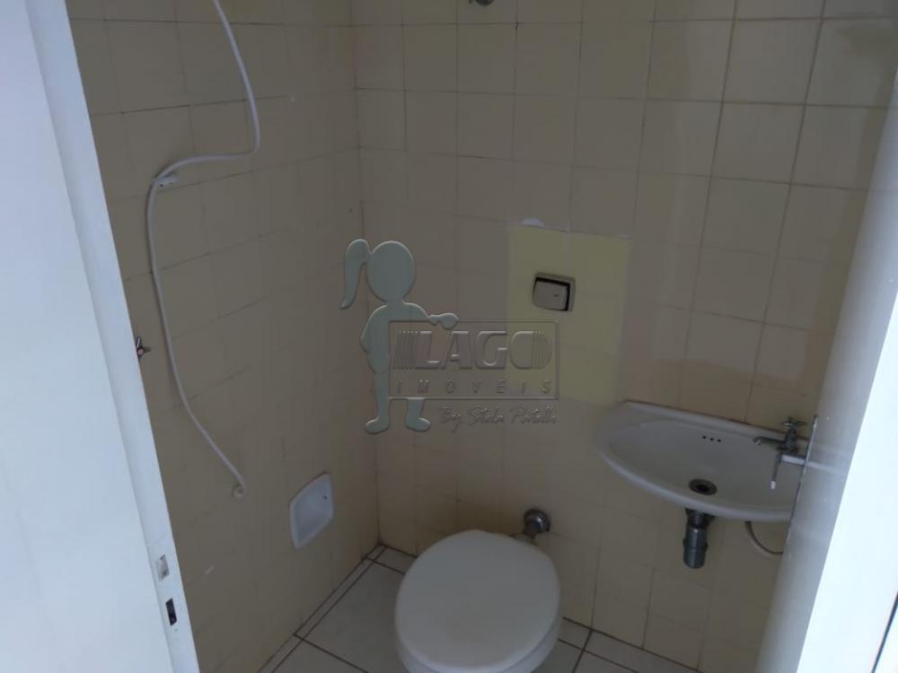 Alugar Apartamento / Padr&atilde;o em Ribeir&atilde;o Preto R$ 800,00 - Foto 6