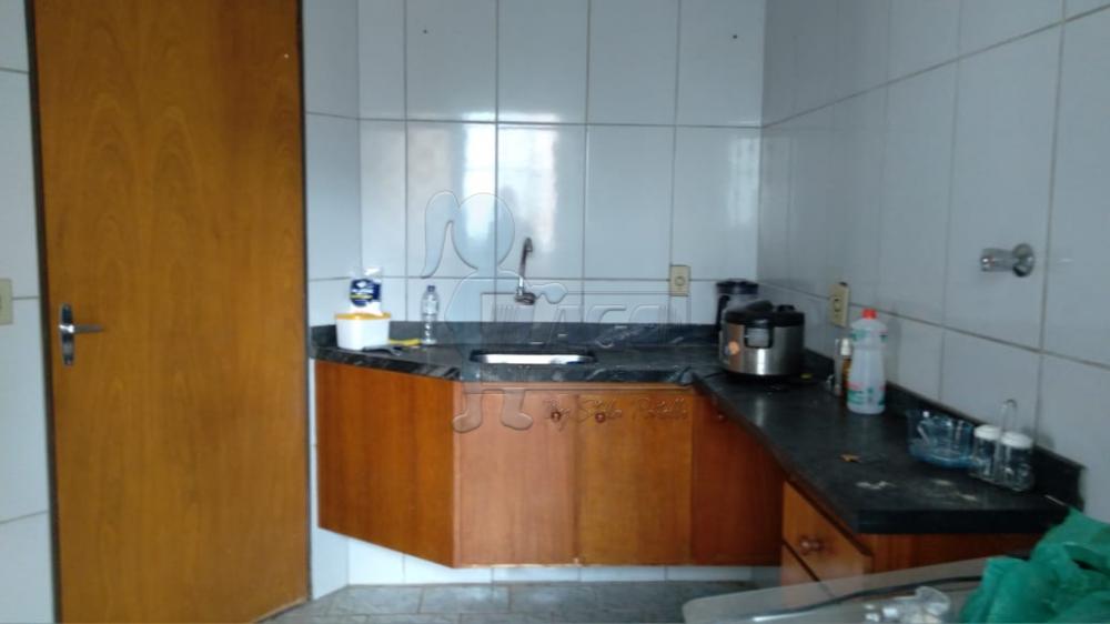 Alugar Apartamento / Padr&atilde;o em Ribeir&atilde;o Preto R$ 1.700,00 - Foto 6