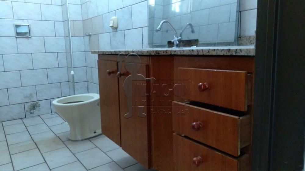 Alugar Apartamento / Padr&atilde;o em Ribeir&atilde;o Preto R$ 1.700,00 - Foto 13