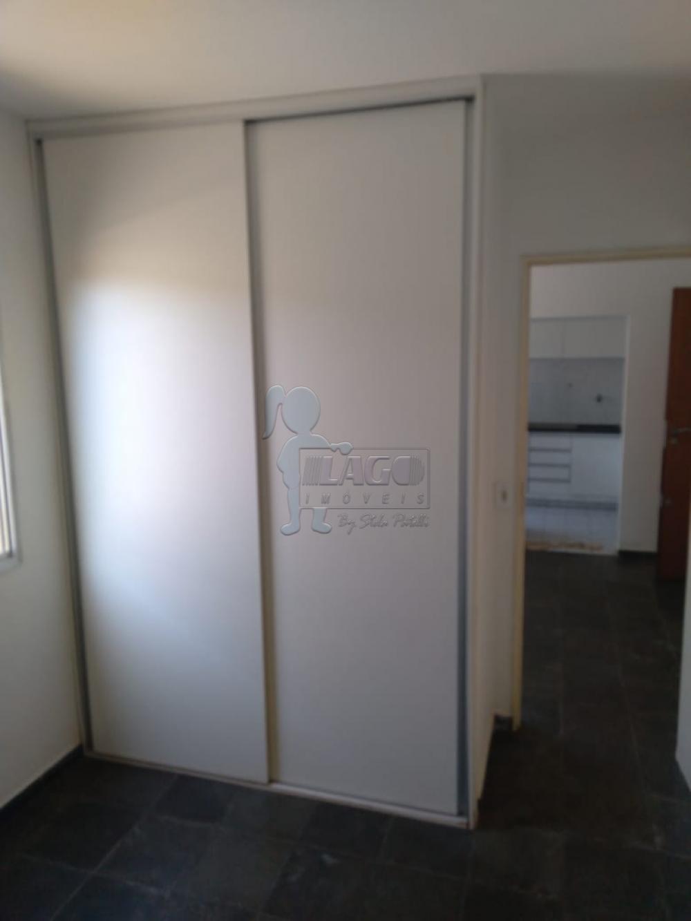 Alugar Apartamento / Padr&atilde;o em Ribeir&atilde;o Preto R$ 950,00 - Foto 6