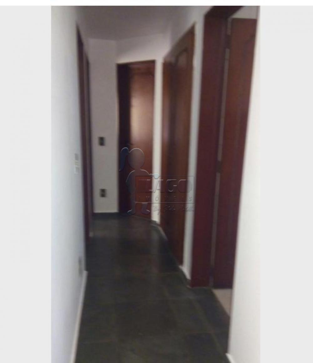 Alugar Apartamento / Padr&atilde;o em Ribeir&atilde;o Preto R$ 900,00 - Foto 4