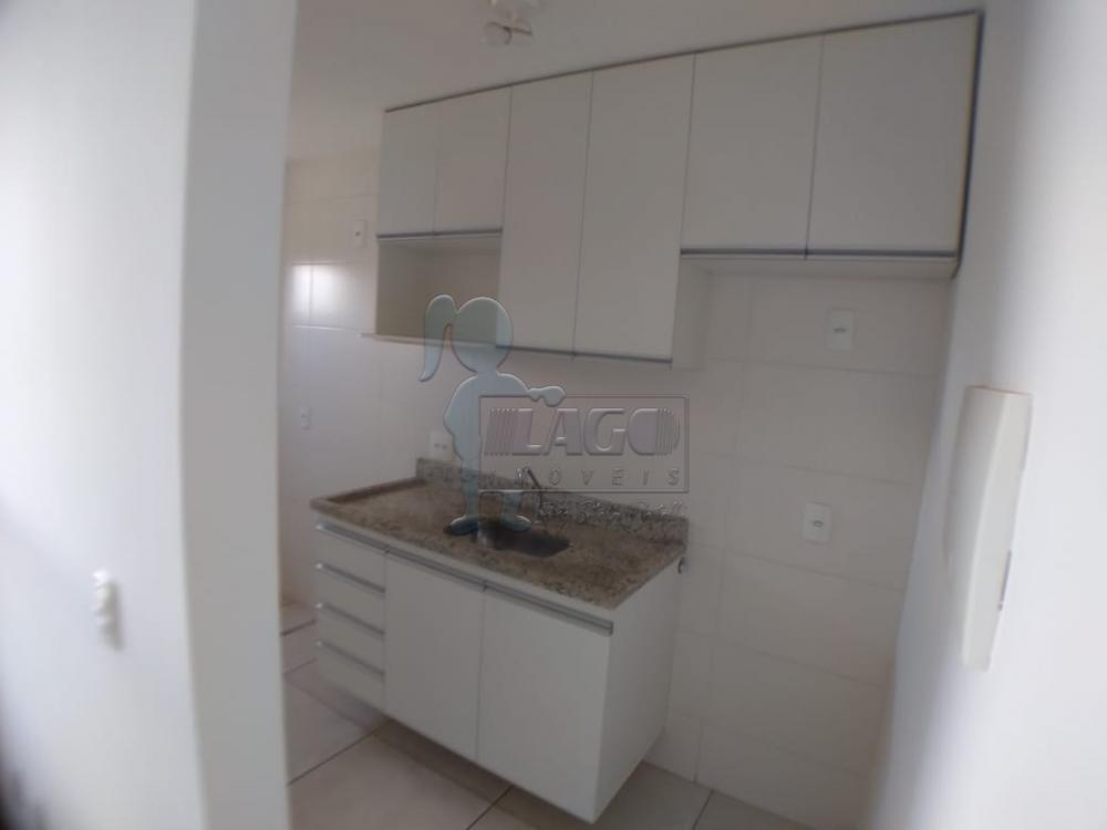 Alugar Apartamento / Padr&atilde;o em Bonfim Paulista R$ 850,00 - Foto 4