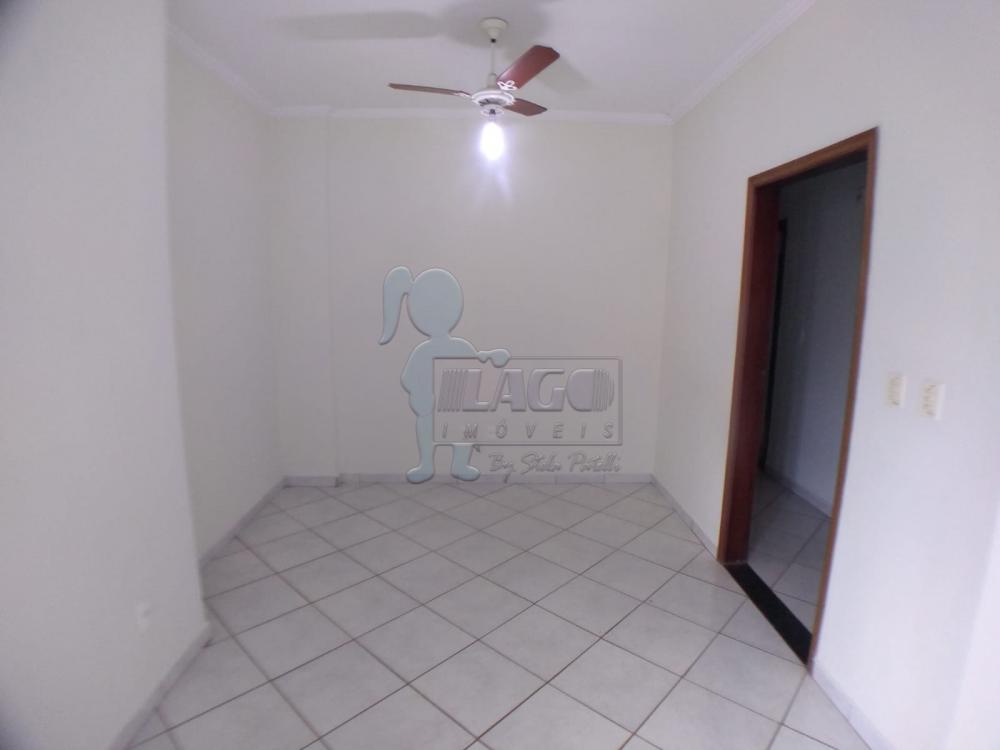 Alugar Apartamento / Padr&atilde;o em Ribeir&atilde;o Preto R$ 1.200,00 - Foto 3